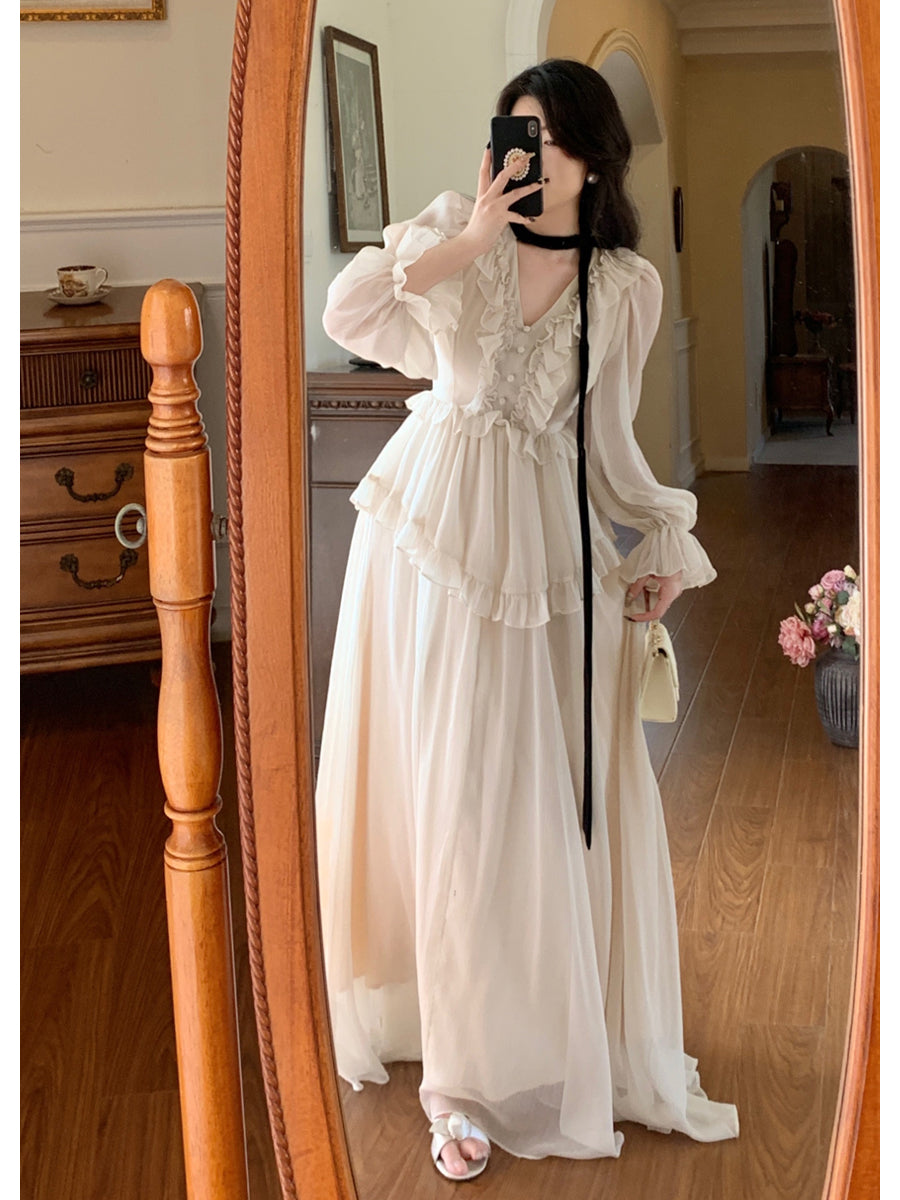 Tang Gongzi Palace-style French white dress, high-end sense, niche ruffle waist, drape, fairy long dress.