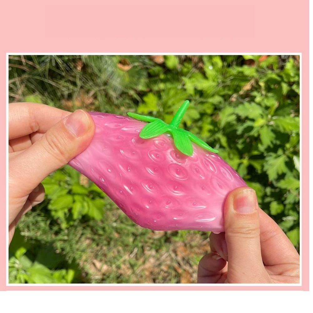 Color-changing strawberry squeeze toy, realistic stress relief toy -PN-5015