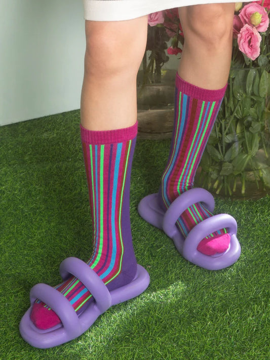 Colorful Border Vivid Socks - Outfits Aesthetic