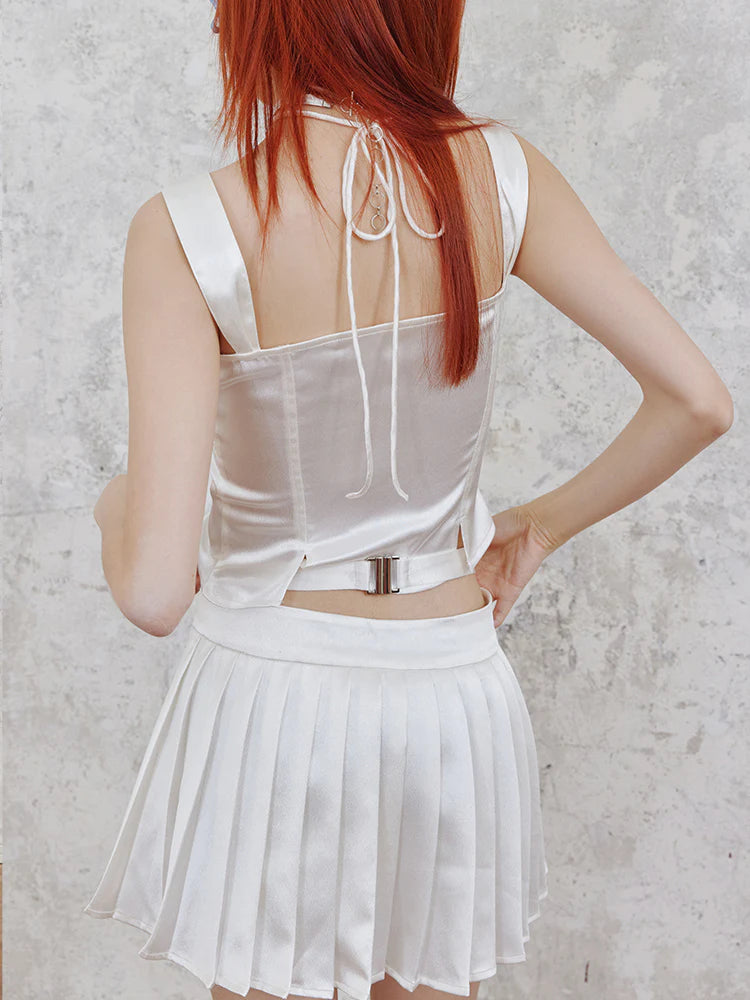 Shiny Suspender Top & Low Waist Pleated Skirt- Outfit Inspo