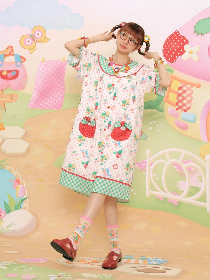 Strawberry Bear Print Loose One-piece- Simple Outfits