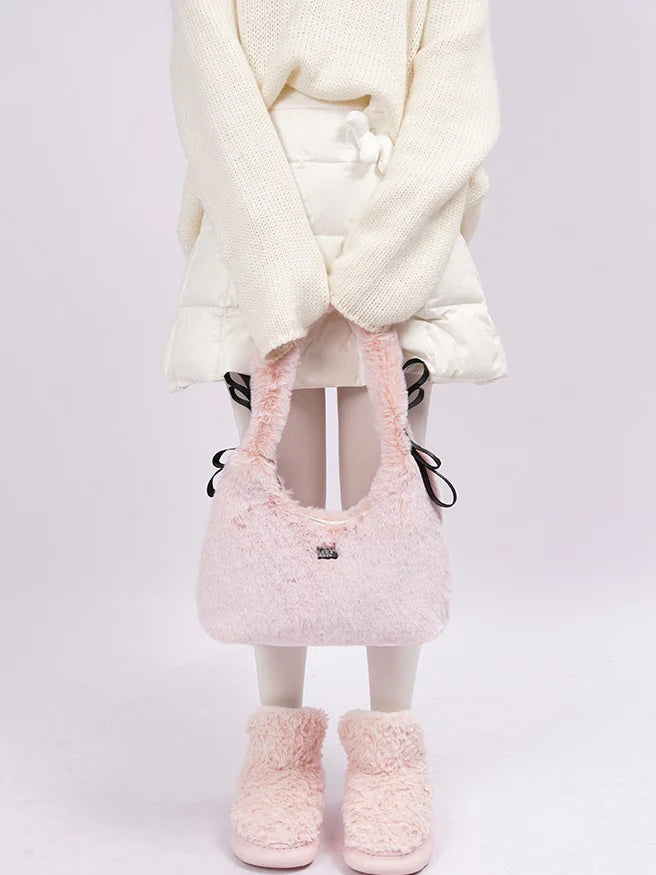 Y2K One-Shoulder Fur Bag