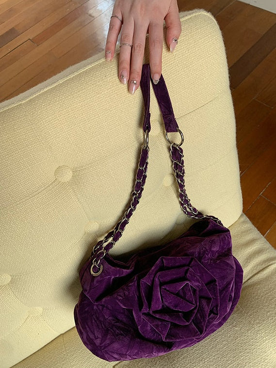 Rose Velvet Chain Bag - Simple Outfits