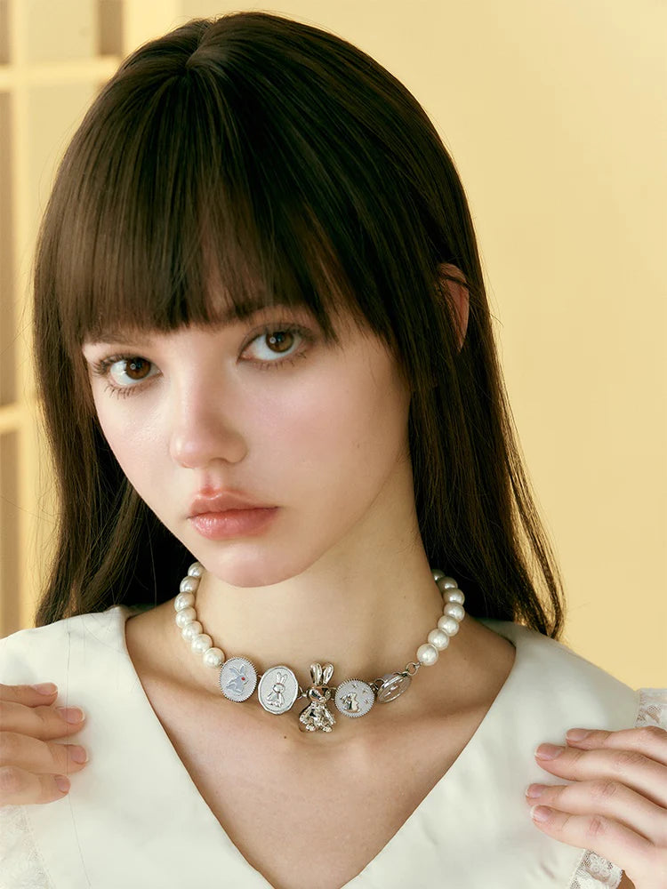 Bunny Combination Pearl Chocker- Outfit Inspo