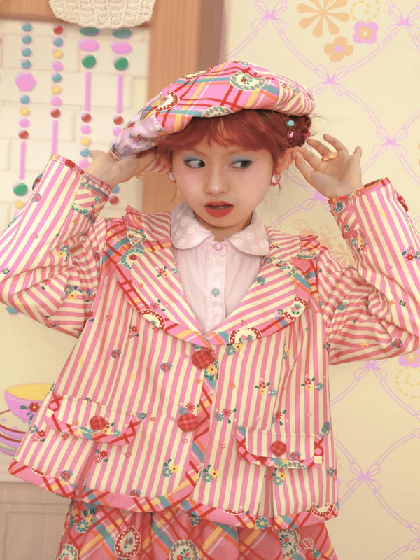 Printing Stripe Stitching Short Jacket & Cake Skirt