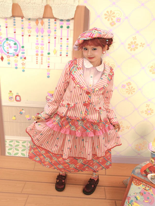 Printing Stripe Stitching Short Jacket & Cake Skirt