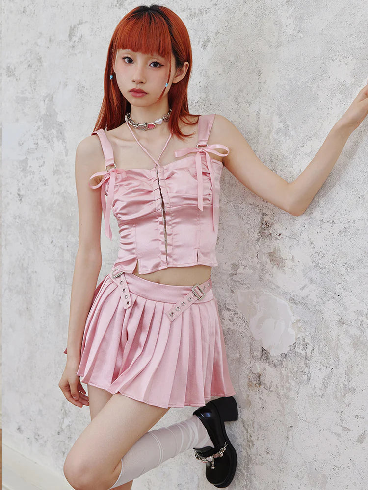 Shiny Suspender Top & Low Waist Pleated Skirt- Outfit Inspo