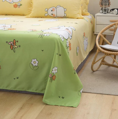 Plumpy Cute Rabbit Bedding Set