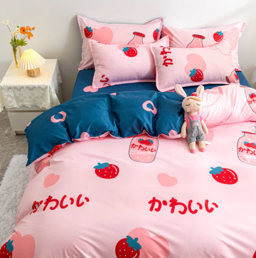 Japanese Strawberry Hearts Pink Cream Bedding Set