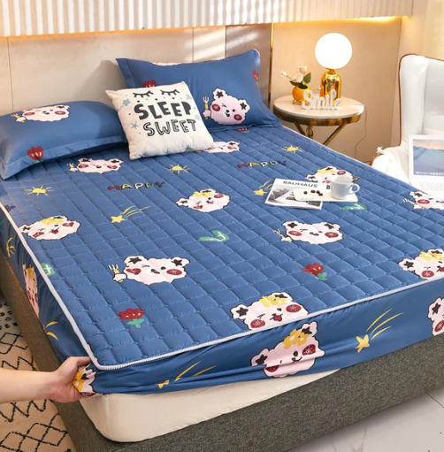 Blue Kawaii Bear Quilted Fitted Bedsheet