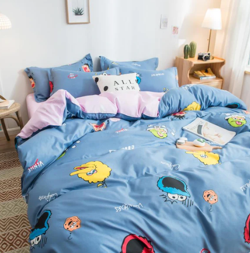 Land of Puppets Bedding Set