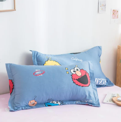 Land of Puppets Bedding Set