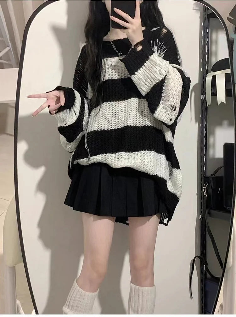 Grunge egirl Style Black Pink Stripes Fashion Sweater