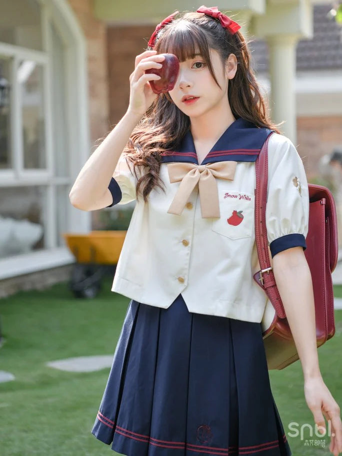 Clearance-Snow White Navy Collar White Top Size M for Bust 102CM