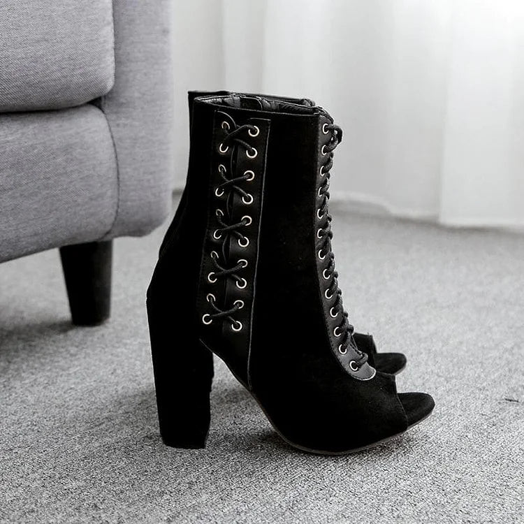 Black Gothic Laced High Heels Boots