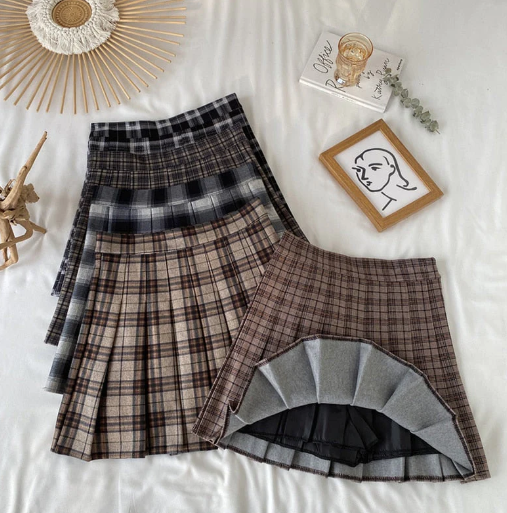 Vintage Plaid Mini Skirt With Shorts