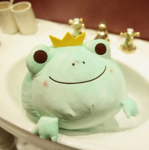 Kawaii Royal Frogs Plushies